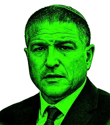 זיני אישר: דרכונם של העוברים מוחתם בחותמת "מדינת פלסטין"